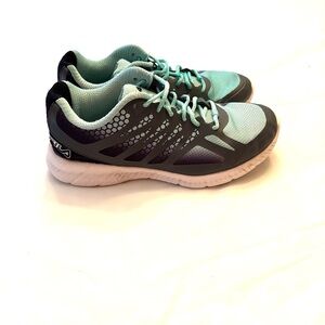 Fila Sneakers Speedstride Turquoise Black Athletic Shoes SZ 7 Worn Good Cond